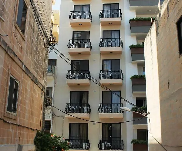 Seashells 2 Bedroom With Sunny Terrace With Stunning Sea Views - By Getawaysmalta St. Paul's Bay