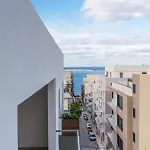 Seashells 2 Bedroom With Sunny Terrace With Stunning Sea Views - By Getawaysmalta Апартаменты